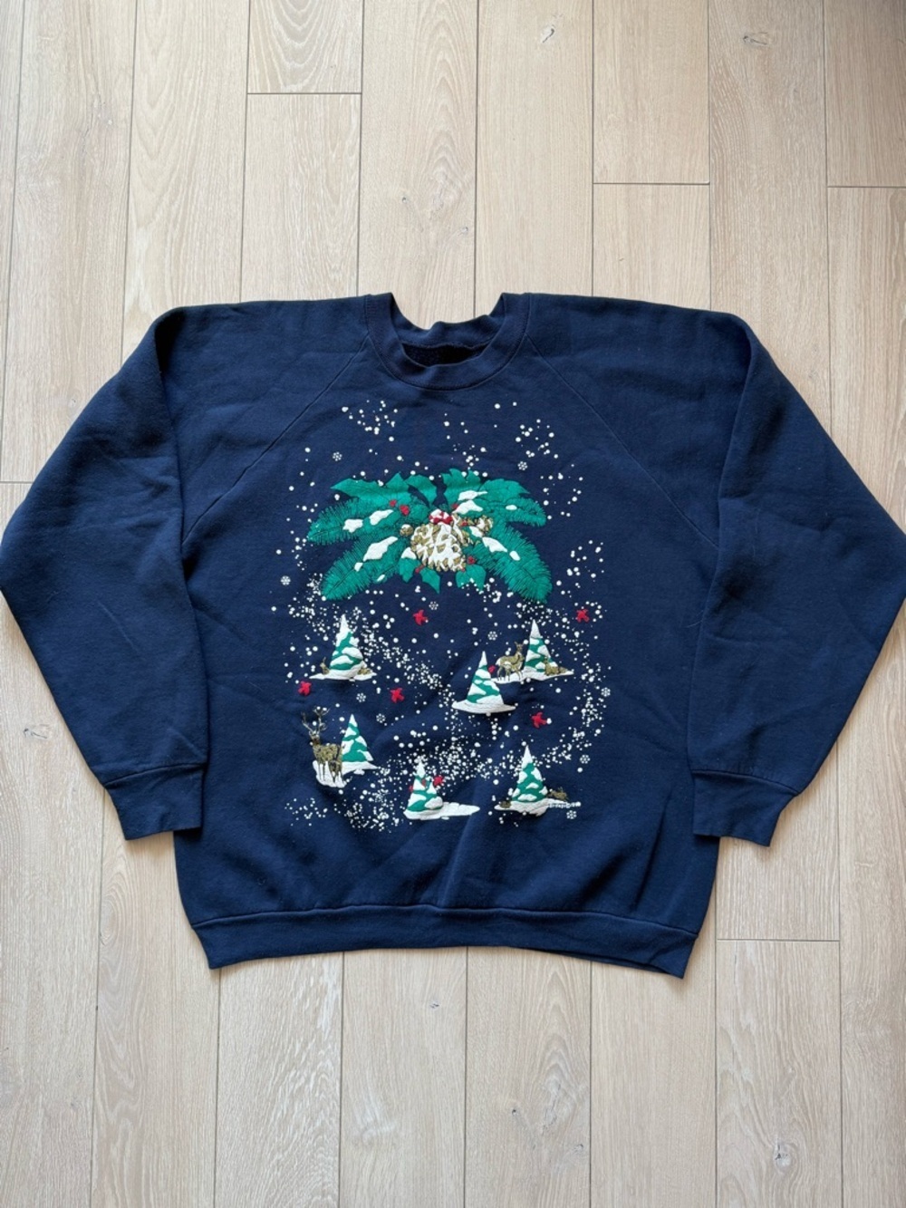 Vintage Birdlegs Christmas Holiday Crewneck Sweatshirt in Navy Festive 90s